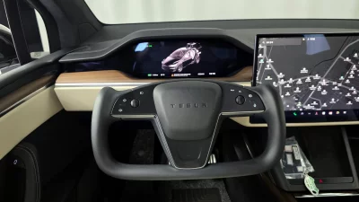 Tesla MODEL X