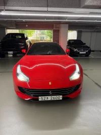 Ferrari GTC4 Lusso