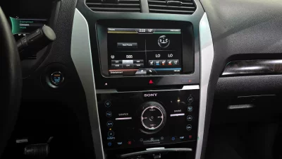 Ford EXPLORER