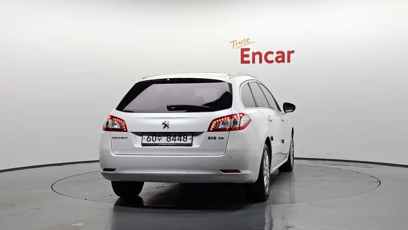 Peugeot 508