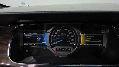 Ford TAURUS
