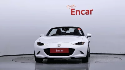 Mazda MX-5 Miata