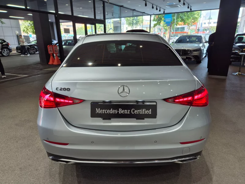 Mercedes-Benz C-Class