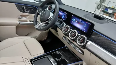 Mercedes-Benz EQB