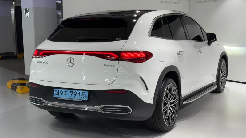 Mercedes-Benz EQE