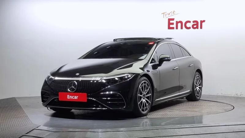 Mercedes-Benz EQS