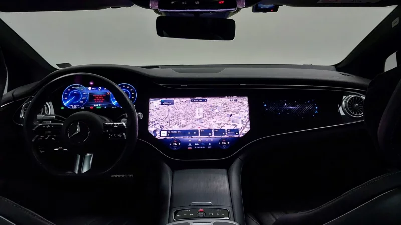 Mercedes-Benz EQS