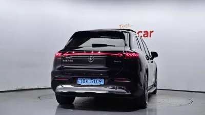 Mercedes-Benz EQS SUV