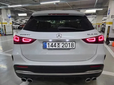 Mercedes-Benz GLA-Class