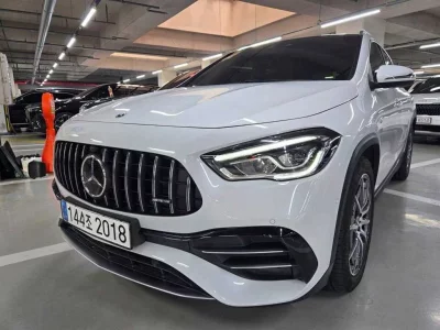 Mercedes-Benz GLA-Class