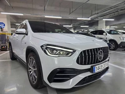Mercedes-Benz GLA-Class