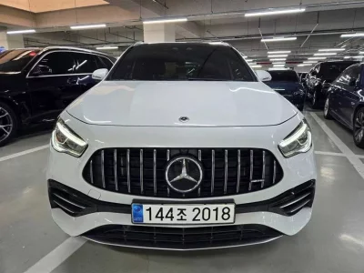 Mercedes-Benz GLA-Class