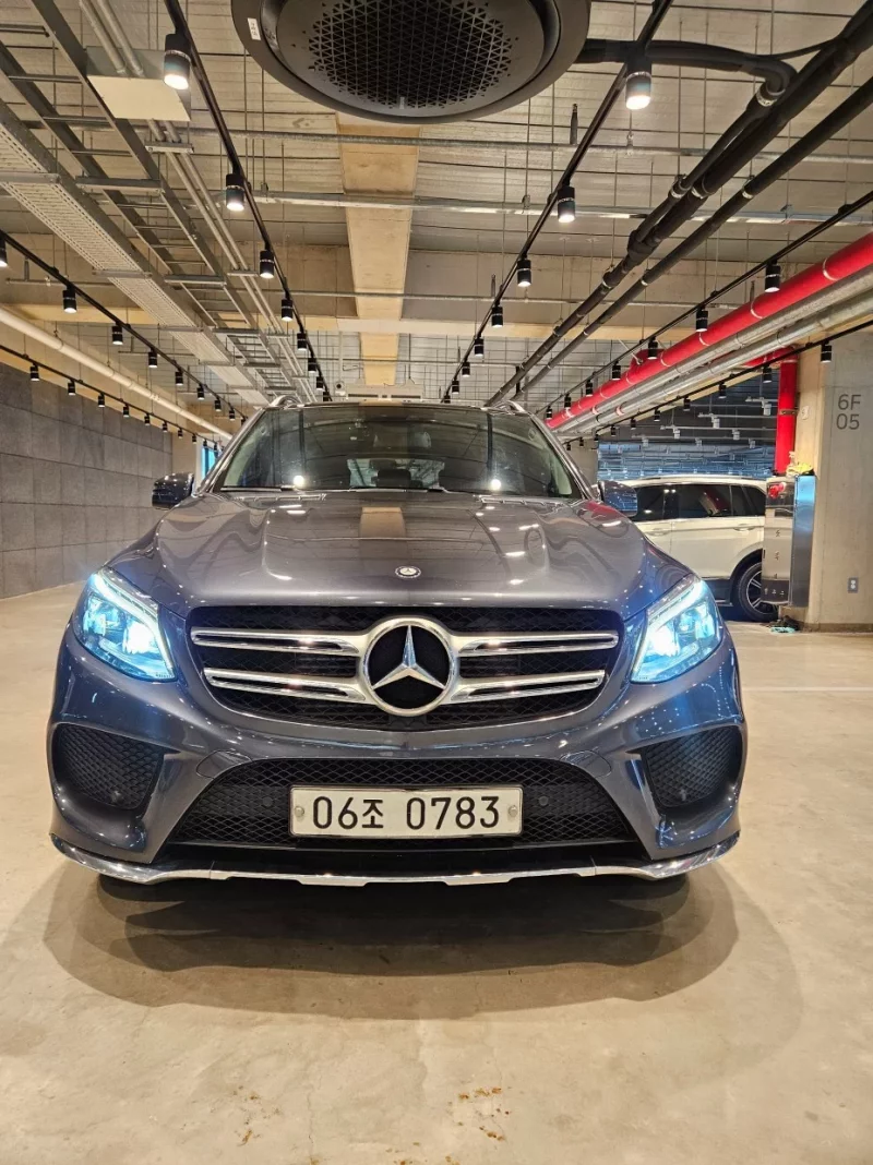 Mercedes-Benz GLE-Class