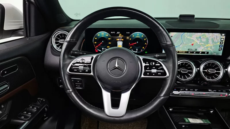 Mercedes-Benz GLB-Class