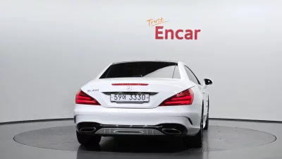 Mercedes-Benz SL-Class