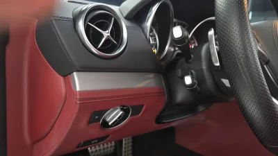 Mercedes-Benz SL-Class