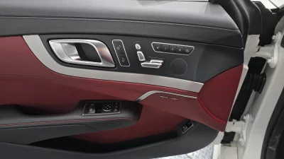 Mercedes-Benz SL-Class