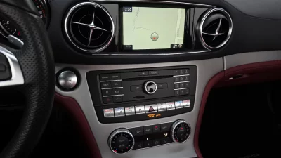 Mercedes-Benz SL-Class