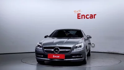 Mercedes-Benz SLK-Class