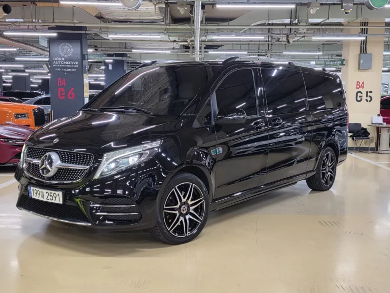 Mercedes-Benz V-Class