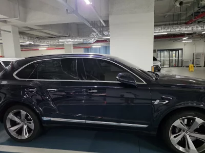Bentley Bentayga
