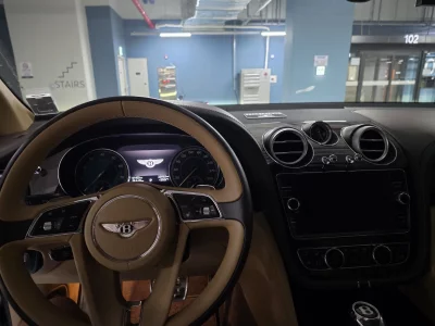 Bentley Bentayga