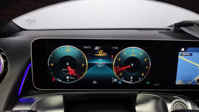 Mercedes-Benz GLB-Class