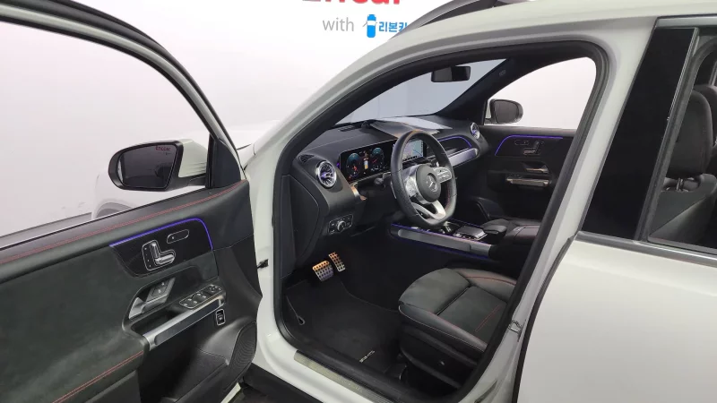 Mercedes-Benz GLB-Class