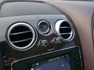Bentley Flying Spur