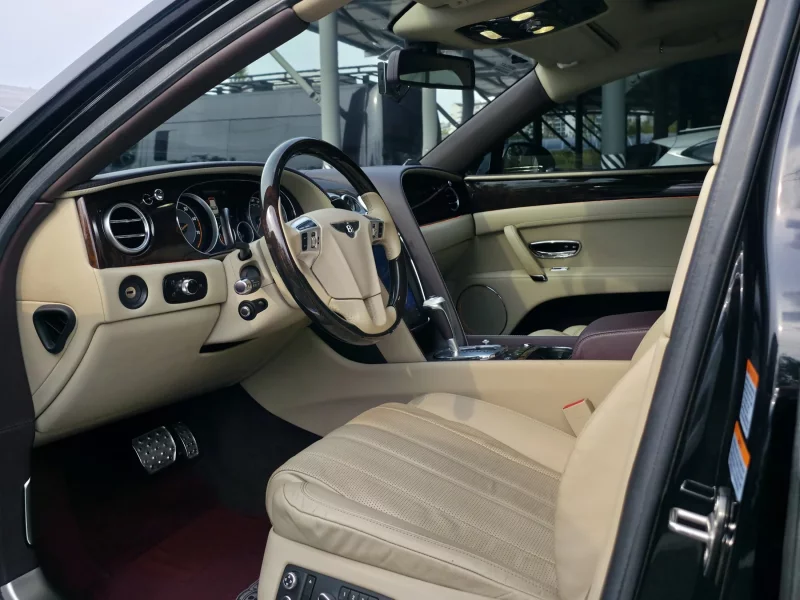 Bentley Flying Spur