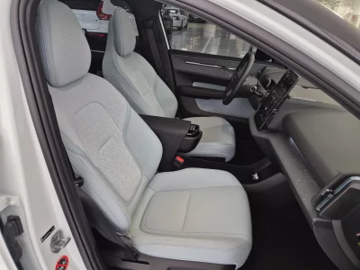 Volvo EX30