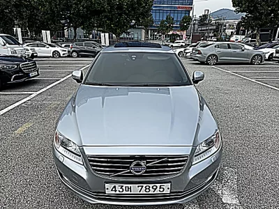 Volvo S80