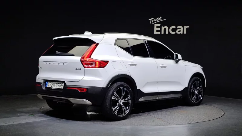 Volvo XC40
