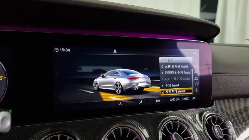 Mercedes-Benz CLS-Class