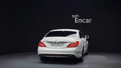 Mercedes-Benz CLS-Class