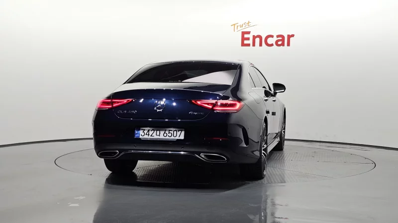 Mercedes-Benz CLS-Class