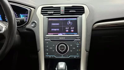 Ford FUSION