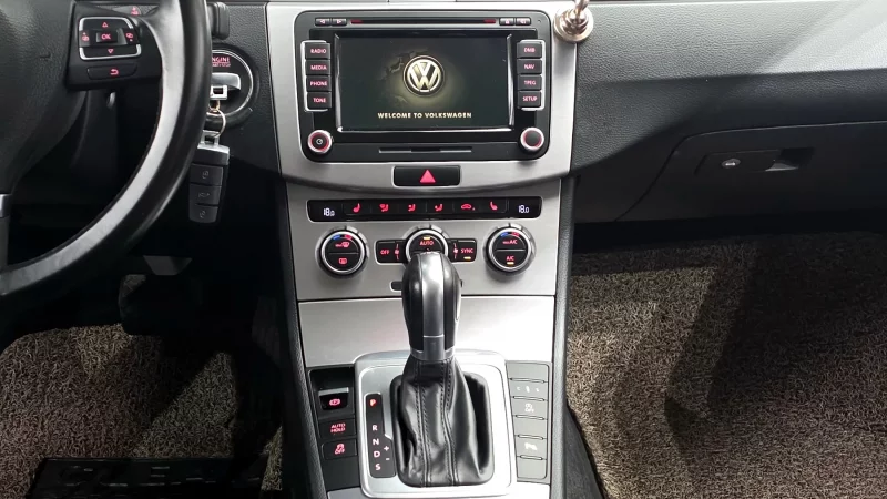 Volkswagen PASSAT CC