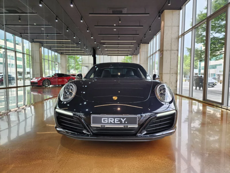 Porsche 911