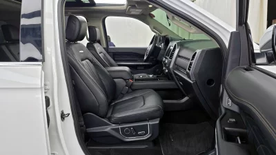 Ford EXPEDITION