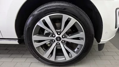 Ford EXPEDITION