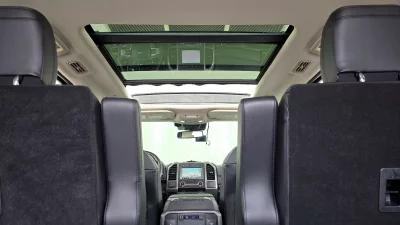 Ford EXPEDITION