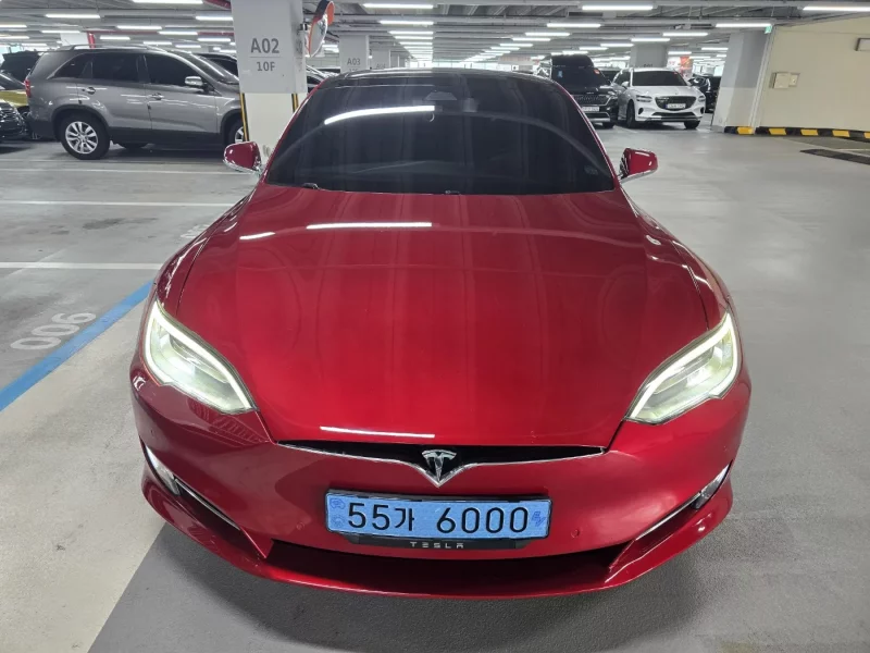Tesla MODEL S