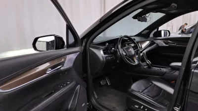 Cadillac XT6