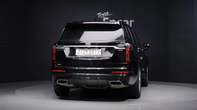Cadillac XT6