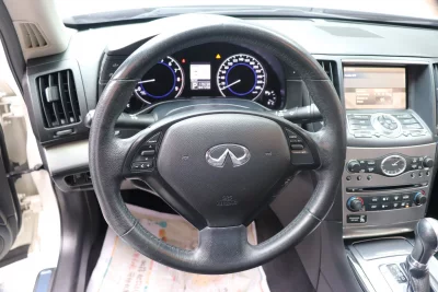 Infiniti G