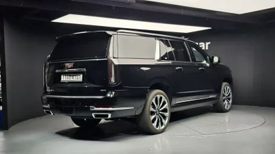 Cadillac Escalade