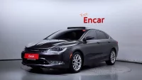 Chrysler 200