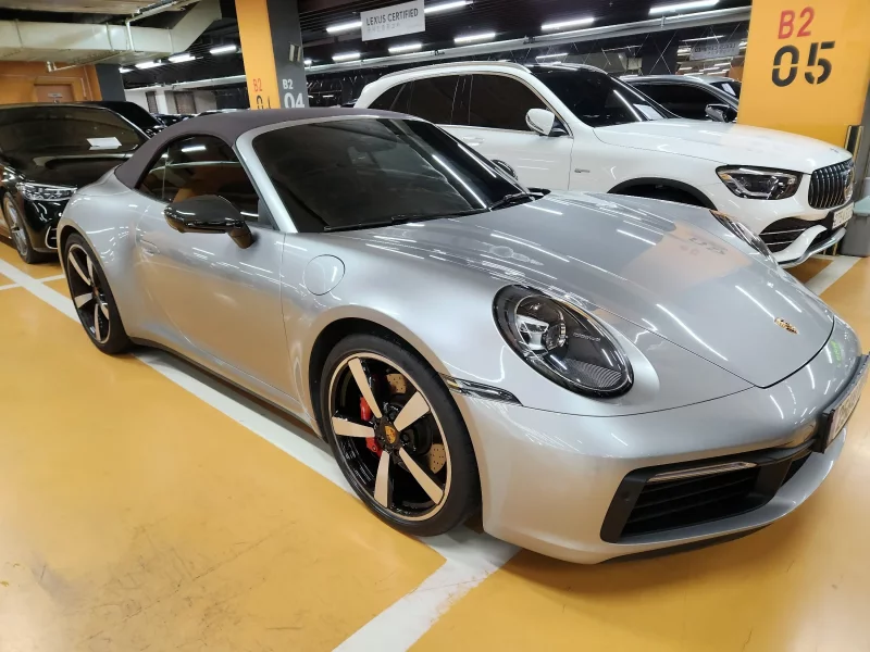 Porsche 911