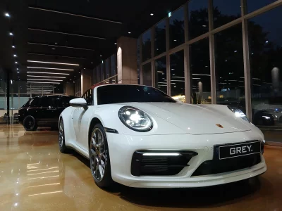 Porsche 911